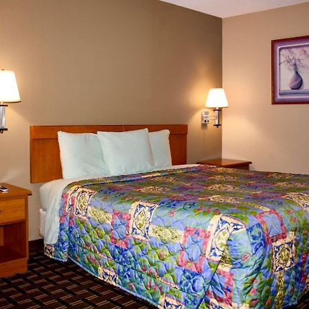 Rodeway Inn University Area Charlotte Exteriér fotografie